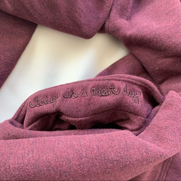 Lululemon Bordeaux Drama Go Forward Pullover 2 - Picture 5 of 9